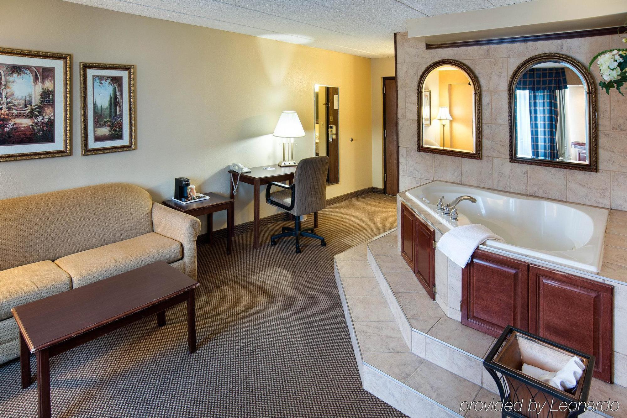 Envision Hotel Saint Paul South South Saint Paul Экстерьер фото