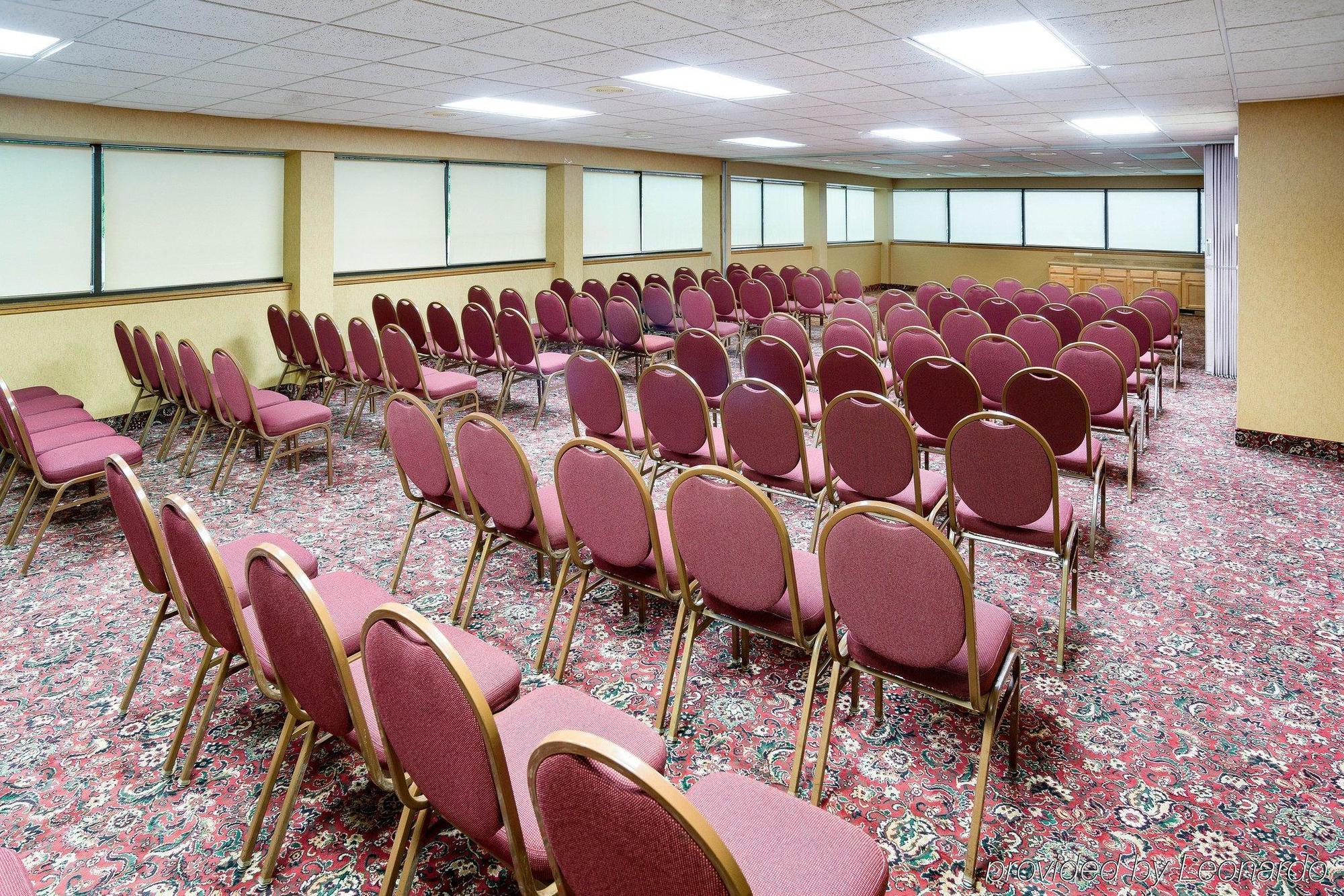 Envision Hotel Saint Paul South South Saint Paul Экстерьер фото